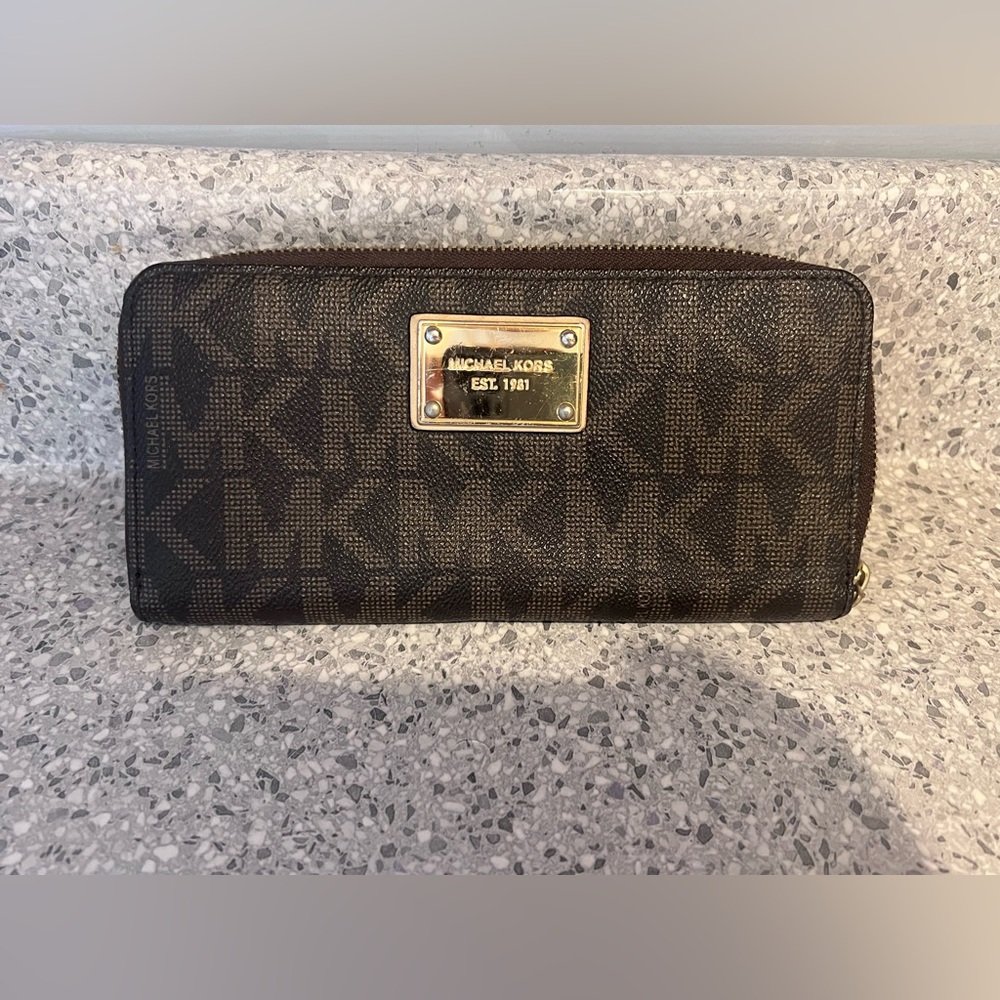 Michael Kors Black Pebbled Leather Wallet with Gold Logo Plaque